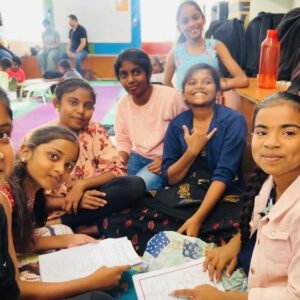 VBO_small girls' selfie